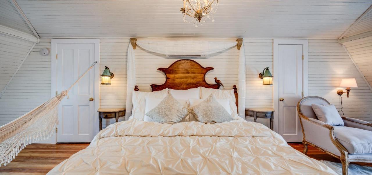 Fairytale Loft Suite 1 Bed, 1 Bath Luxury Apartment In Downtown Belmont Шарлотсвил Екстериор снимка